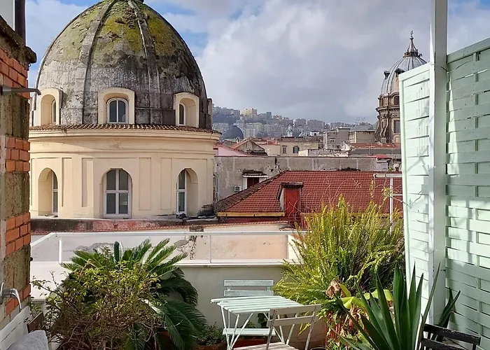 S- Naples Loft With Balcony In The Historic Center