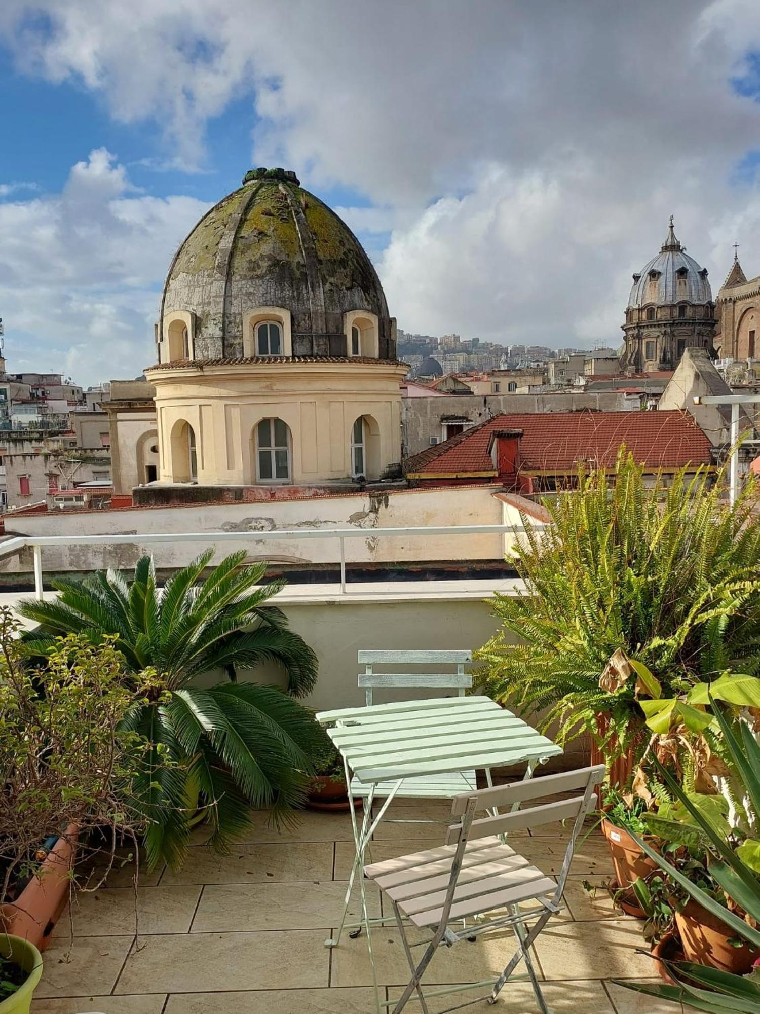 Appartement S- Loft With Balcony In The Historic Center Napels